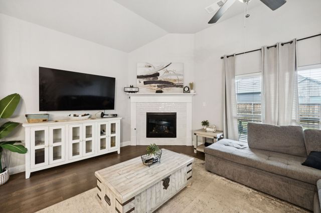 2012 Summer Sky Lane, Mansfield, TX 76063