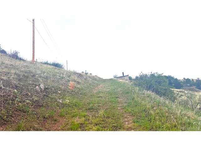 3 Eureka St, Central City, CO 80427