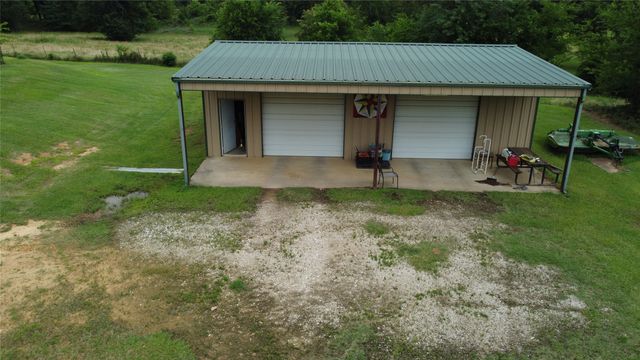 1256 County Road 1792, Yantis, TX 75497