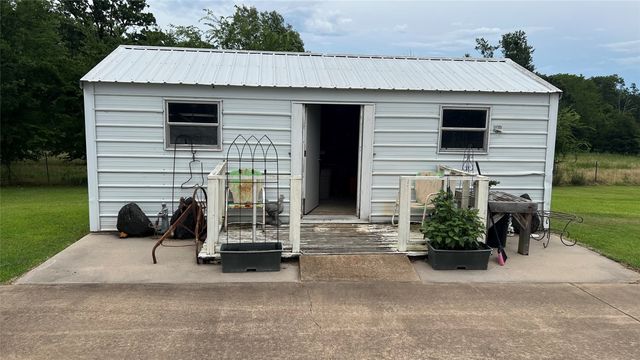 1256 County Road 1792, Yantis, TX 75497