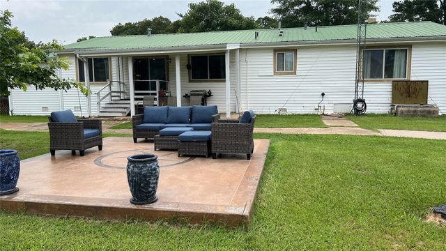 1256 County Road 1792, Yantis, TX 75497