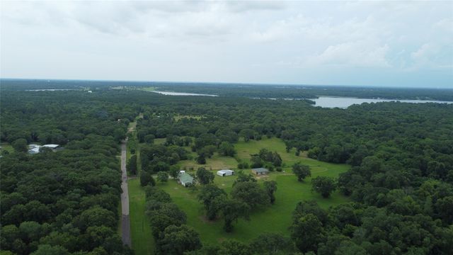 1256 County Road 1792, Yantis, TX 75497