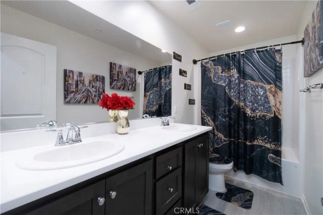 11347 Quail Hollow Street, Victorville, CA 92392