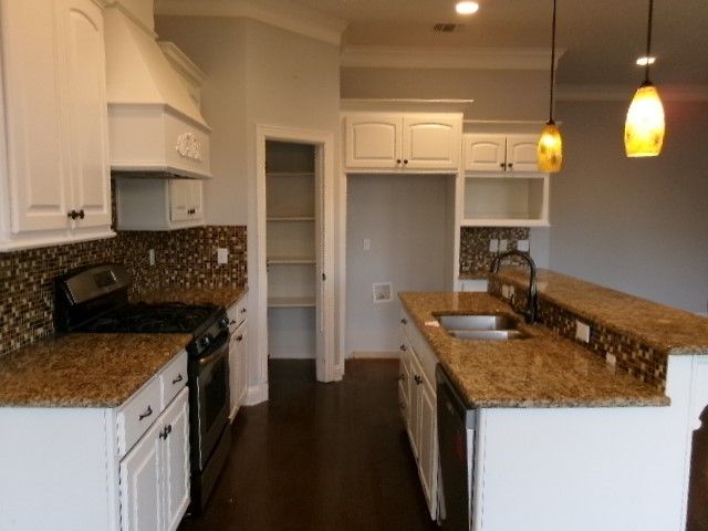 507 Falling Water Circle, Bossier City, LA 71112