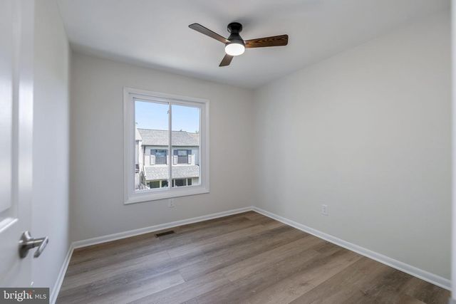 2124 MAGER DR, Herndon, VA 20170