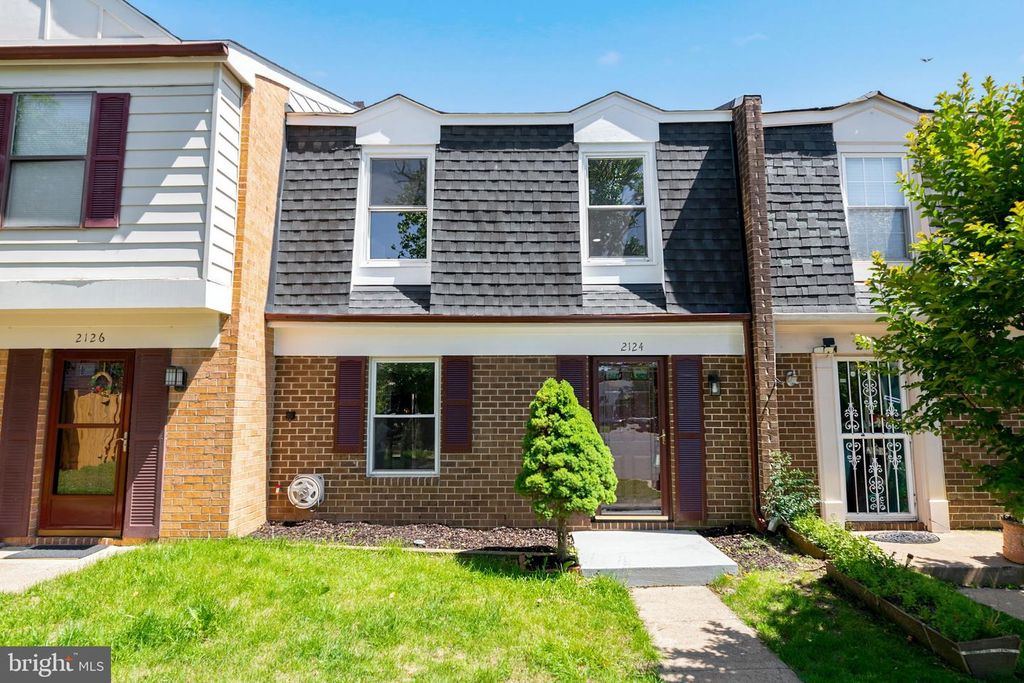 2124 MAGER DR, Herndon, VA 20170
