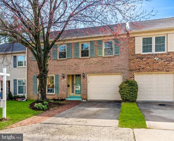 19355 FRENCHTON PL, Montgomery Village, MD 20879