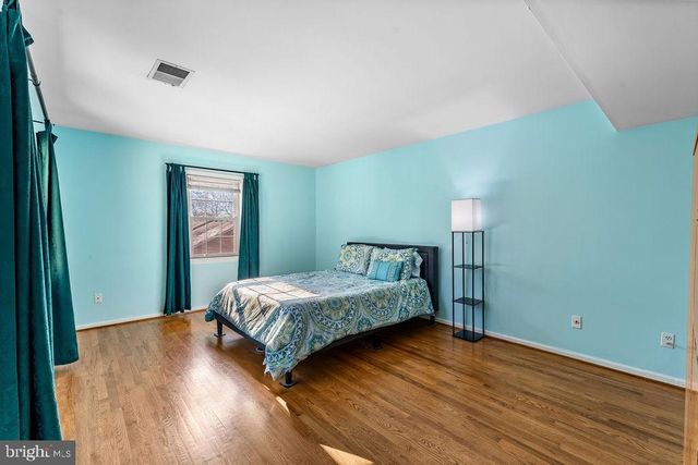 19355 FRENCHTON PL, Montgomery Village, MD 20879