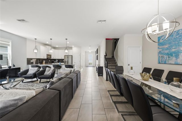 917 OCEAN COURSE AVENUE, Davenport, FL 33896