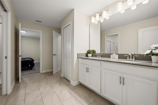 917 OCEAN COURSE AVENUE, Davenport, FL 33896