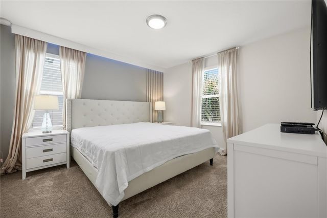 917 OCEAN COURSE AVENUE, Davenport, FL 33896