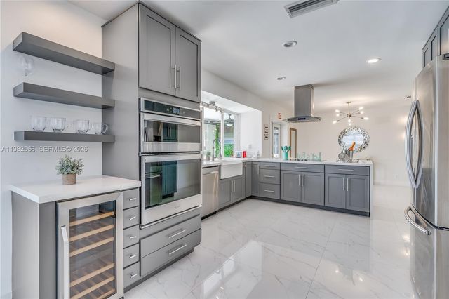 4212 Van Buren St, Hollywood, FL 33021