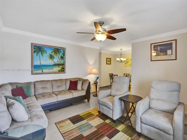 16701 NE 13th Ave 209, Miami, FL 33162