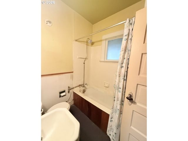 638 Se 34TH Ave, Portland, OR 97214