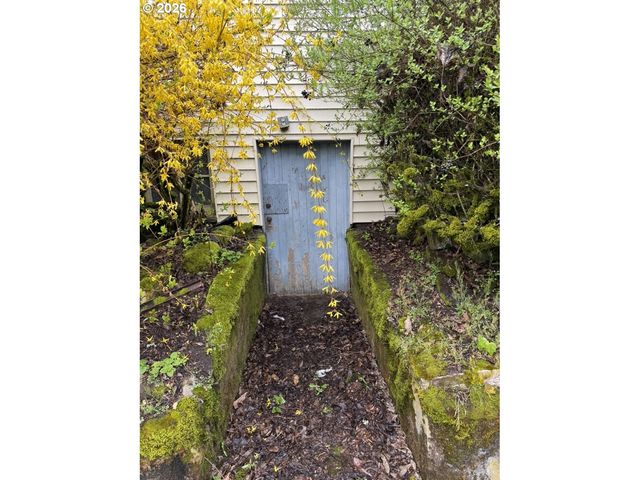 638 Se 34TH Ave, Portland, OR 97214