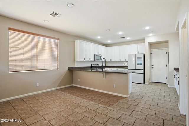 10740 E LOBO Avenue, Mesa, AZ 85209