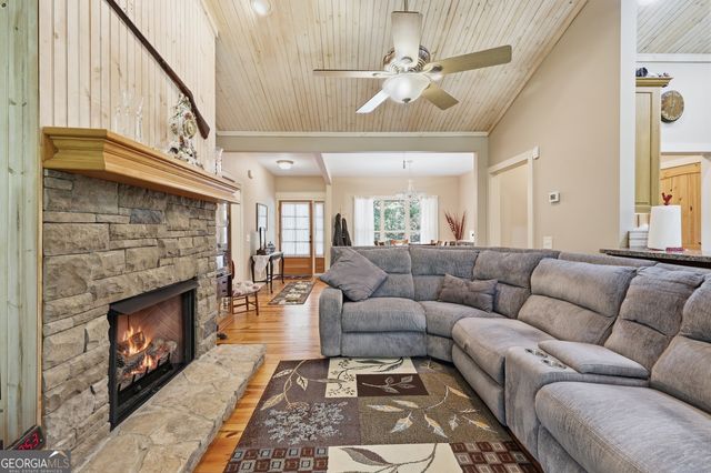 411 Hickory Nut Mountain, Tallulah Falls, GA 30573