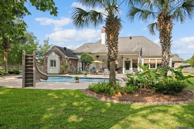 9417 Homestead Dr, Baton Rouge, LA 70817
