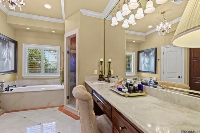 9417 Homestead Dr, Baton Rouge, LA 70817