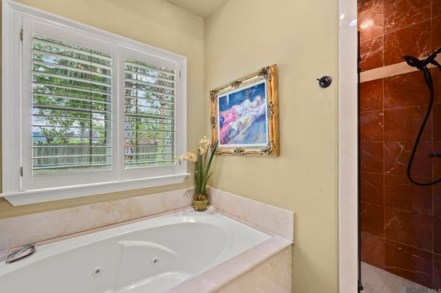9417 Homestead Dr, Baton Rouge, LA 70817