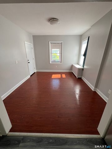 87 Amity Street, Hartford, CT 06106