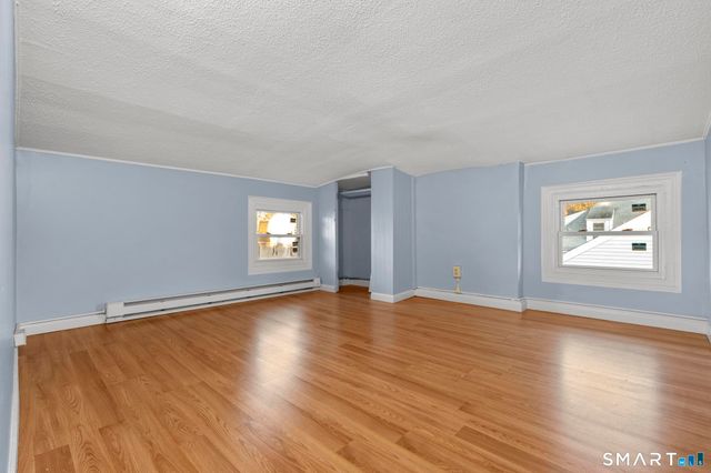 87 Amity Street, Hartford, CT 06106