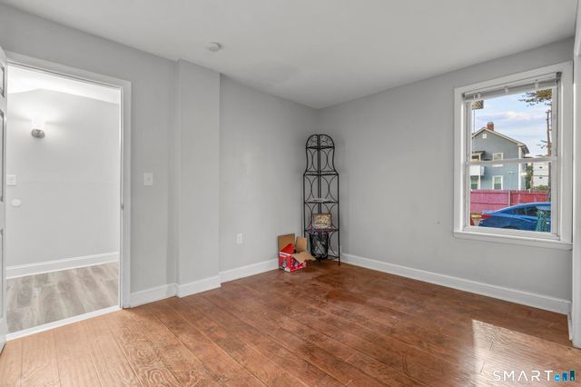 87 Amity Street, Hartford, CT 06106