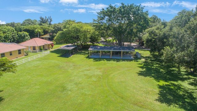 2880 B Road, Loxahatchee, FL 33470