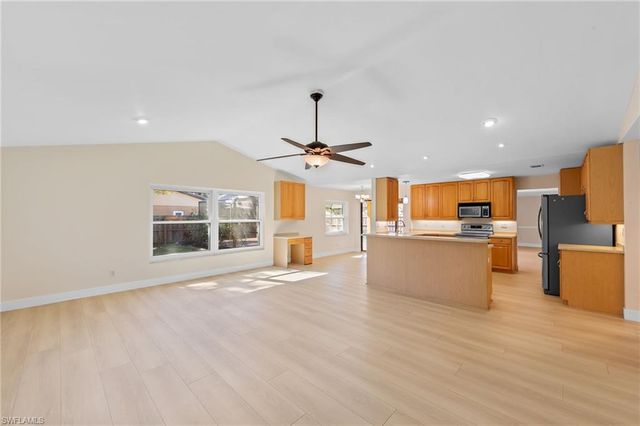 7810 Deni DR, North Fort Myers, FL 33917