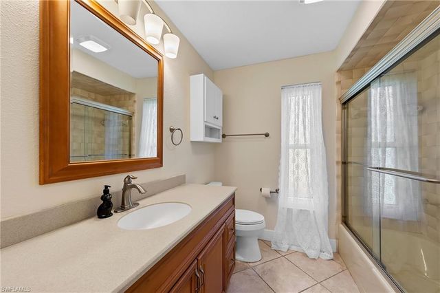 7810 Deni DR, North Fort Myers, FL 33917
