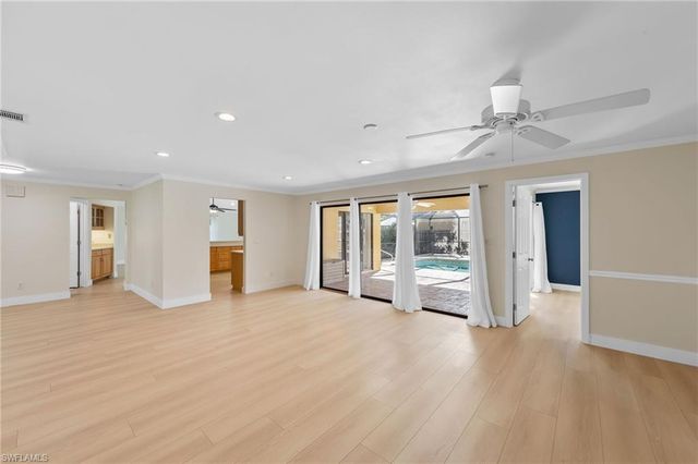 7810 Deni DR, North Fort Myers, FL 33917
