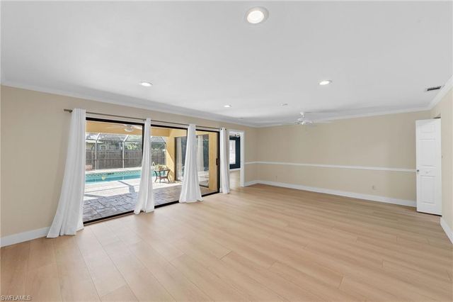 7810 Deni DR, North Fort Myers, FL 33917