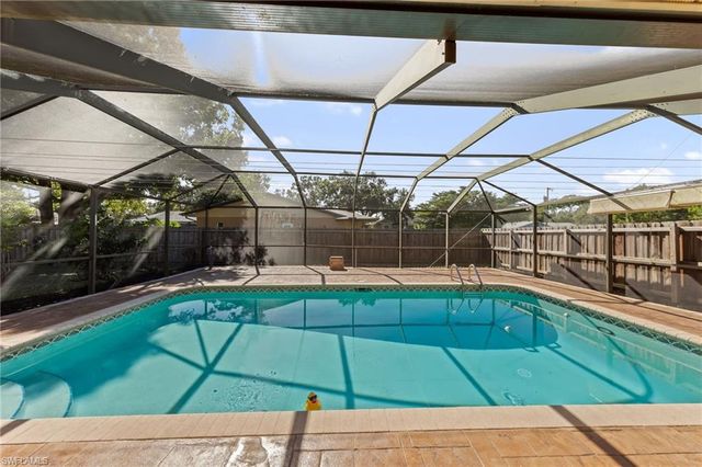 7810 Deni DR, North Fort Myers, FL 33917