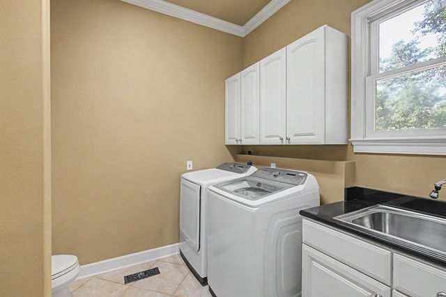 13 Somersett Dr, Roland, AR 72135