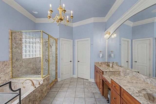 13 Somersett Dr, Roland, AR 72135