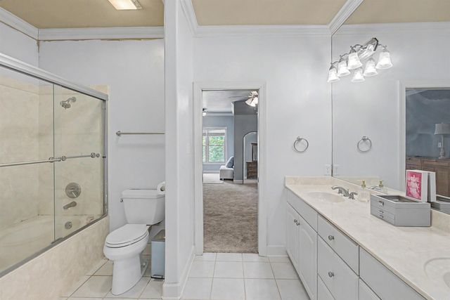 13 Somersett Dr, Roland, AR 72135