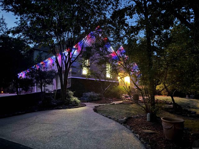 13 Somersett Dr, Roland, AR 72135