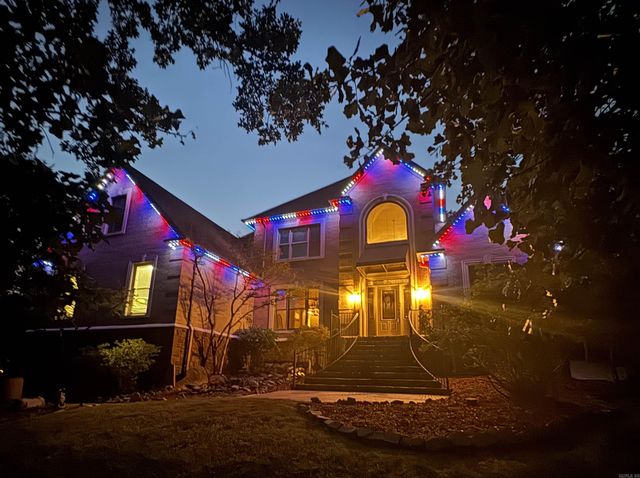 13 Somersett Dr, Roland, AR 72135