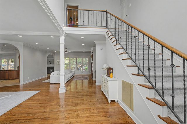13 Somersett Dr, Roland, AR 72135