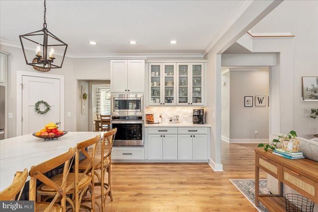 10 CARDINAL CREST DR, Fredericksburg, VA 22406