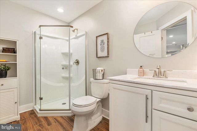 10 CARDINAL CREST DR, Fredericksburg, VA 22406