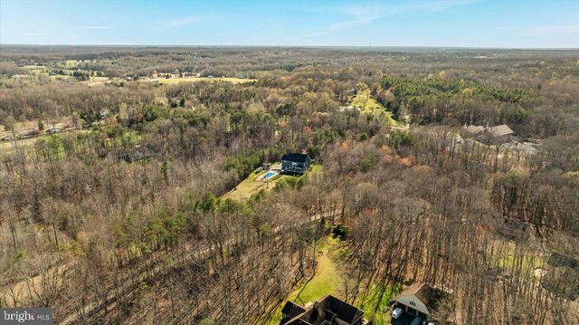 10 CARDINAL CREST DR, Fredericksburg, VA 22406