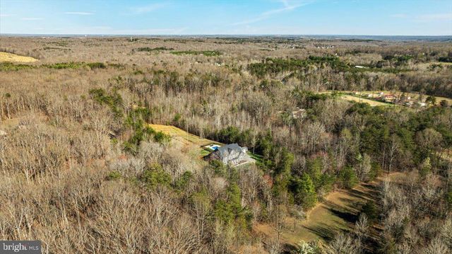 10 CARDINAL CREST DR, Fredericksburg, VA 22406