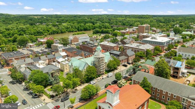 10 CARDINAL CREST DR, Fredericksburg, VA 22406