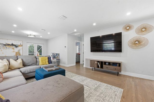 608 SW 13th Street, Fort Lauderdale, FL 33315