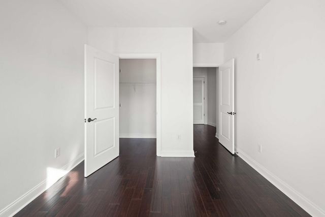 21 George Street 203, Charleston, SC 29401