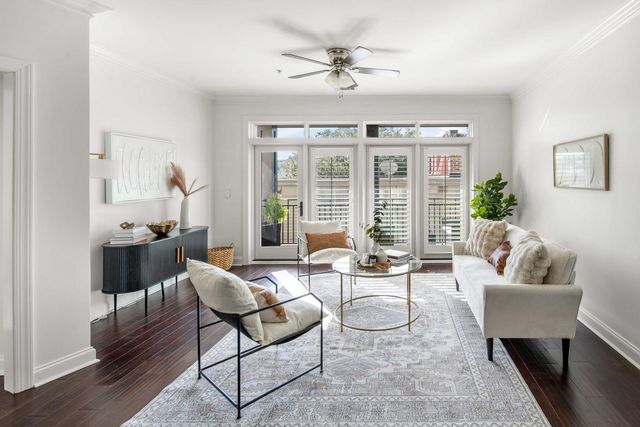 21 George Street 203, Charleston, SC 29401