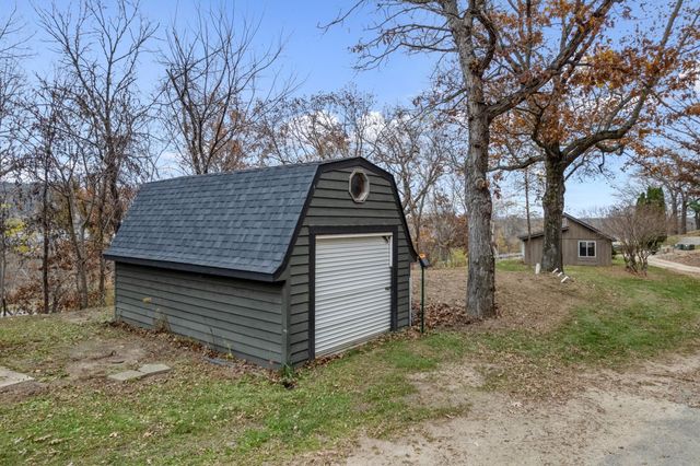 41084 Big Trout Lane, Winona, MN 55987