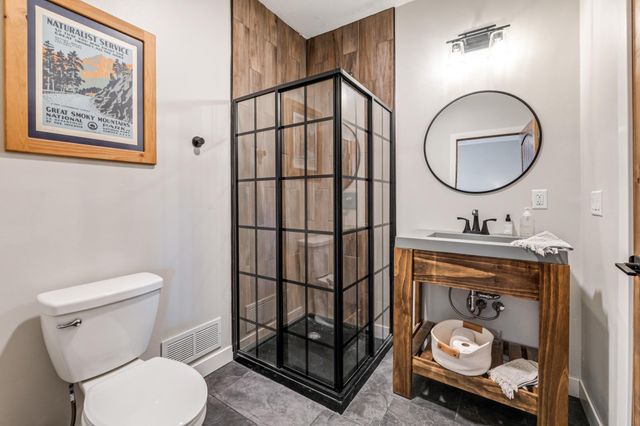 41084 Big Trout Lane, Winona, MN 55987