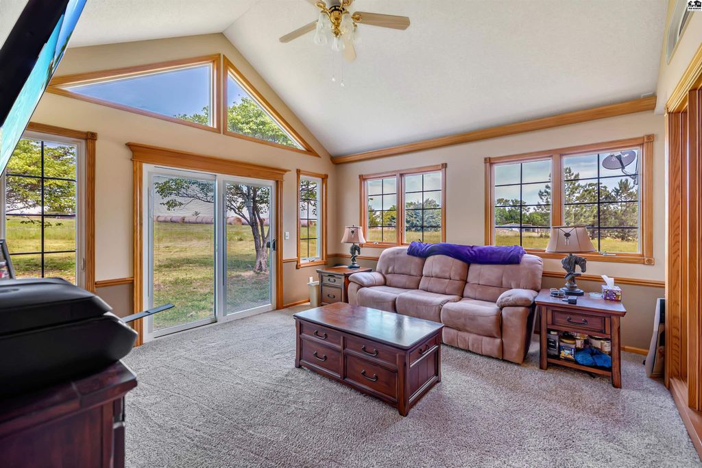 19447 SW Meadowlark Rd